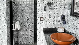 Photo de la chambre confort la Nivolet des Suites du Lac à Aix les Bains.